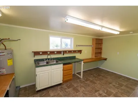 1868 Tamarack Street Florence OR 97439