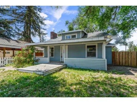2590 Fargo Street Klamath Falls OR 97603