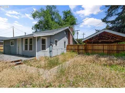 2590 Fargo Street Klamath Falls OR 97603