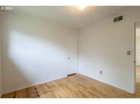 7004 SE Woodstock Boulevard Portland OR 97206