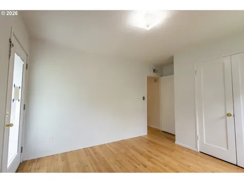 7004 SE Woodstock Boulevard Portland OR 97206
