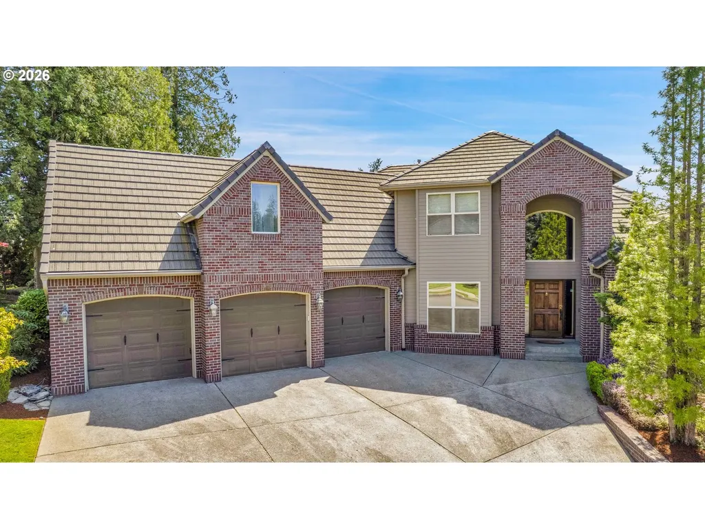 1696 SE 26th Drive Gresham OR 97080