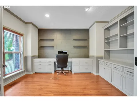 1696 SE 26th Drive Gresham OR 97080