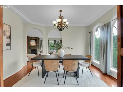 1696 SE 26th Drive Gresham OR 97080