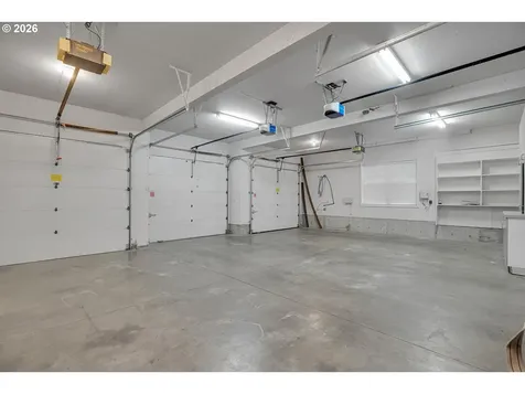 1696 SE 26th Drive Gresham OR 97080