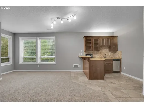 1696 SE 26th Drive Gresham OR 97080