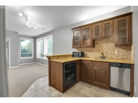 1696 SE 26th Drive Gresham OR 97080