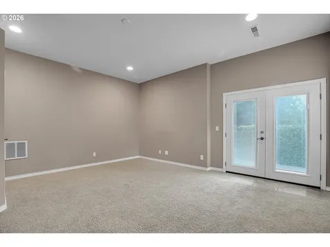 1696 SE 26th Drive Gresham OR 97080