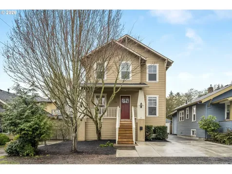 3738 SE Crystal Springs Boulevard Portland OR 97202