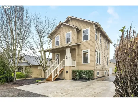 3738 SE Crystal Springs Boulevard Portland OR 97202