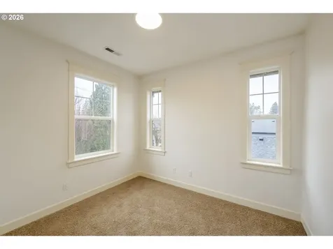3738 SE Crystal Springs Boulevard Portland OR 97202