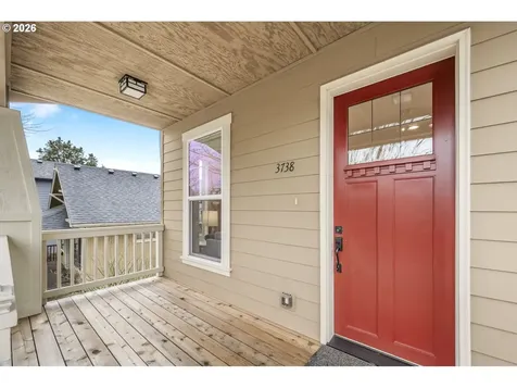 3738 SE Crystal Springs Boulevard Portland OR 97202