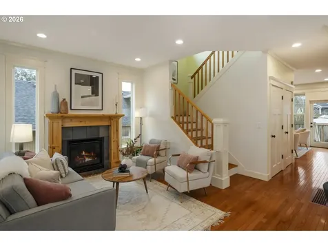 3738 SE Crystal Springs Boulevard Portland OR 97202
