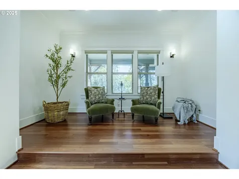 2892 Riverwalk Loop Eugene OR 97401