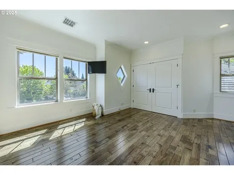 2892 Riverwalk Loop Eugene OR 97401