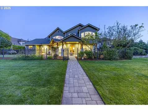 2892 Riverwalk Loop Eugene OR 97401