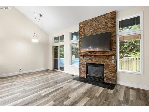 8012 SW Colin Court Portland OR 97223
