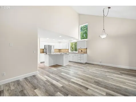 8012 SW Colin Court Portland OR 97223