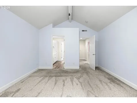 8012 SW Colin Court Portland OR 97223