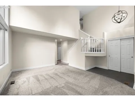 8012 SW Colin Court Portland OR 97223