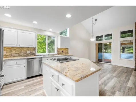 8012 SW Colin Court Portland OR 97223