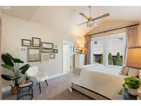 14897 Rooster Rock Avenue NE Aurora OR 97002