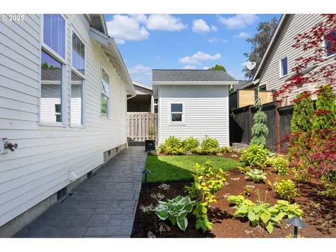 14897 Rooster Rock Avenue NE Aurora OR 97002