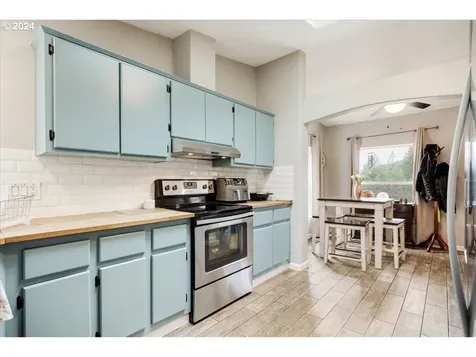 17771 NW Orchard View Road Mcminnville OR 97128