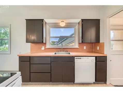 4949 N Willamette Boulevard Portland OR 97203