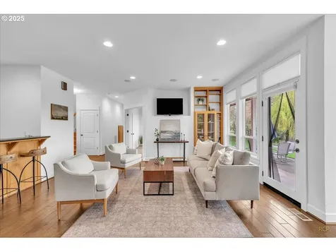 8955 NE Dog Ridge Road Newberg OR 97132