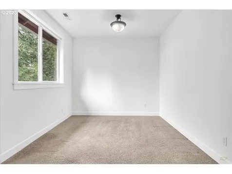 8955 NE Dog Ridge Road Newberg OR 97132