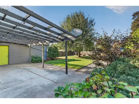 4423 NE Skidmore Street Portland OR 97218