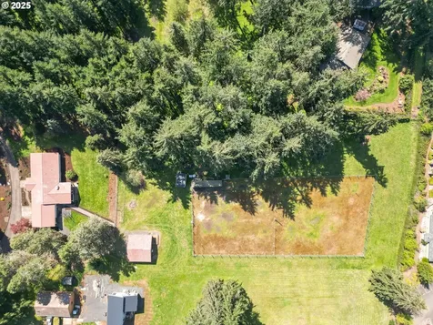 856 Woodland Drive NE Silverton OR 97381