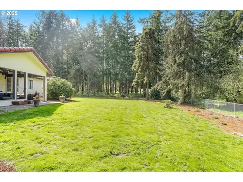 856 Woodland Drive NE Silverton OR 97381
