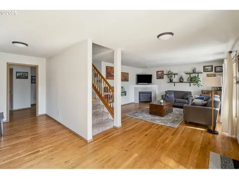 1211 NE Lenore Street Portland OR 97211