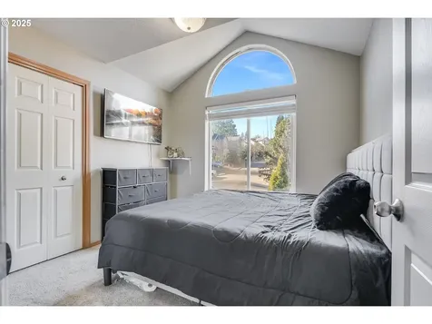 17393 Wake Robin Circle Oregon City OR 97045