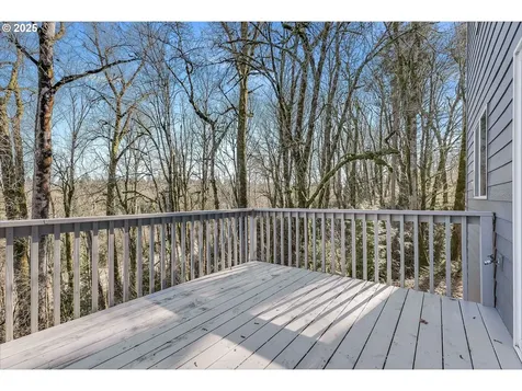 17393 Wake Robin Circle Oregon City OR 97045