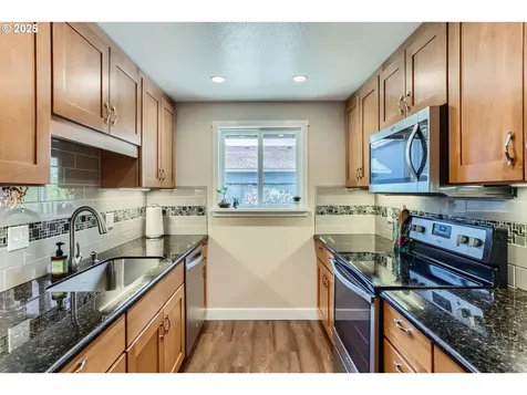 10340 SW Clydesdale Terrace Beaverton OR 97008