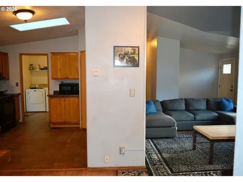 9514 S Schooner Creek Road Otis OR 97368