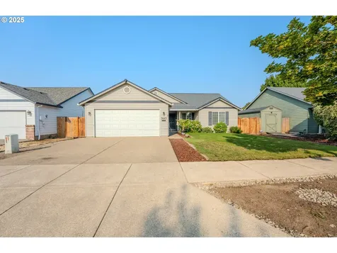 3643 NE Hembree Street Mcminnville OR 97128