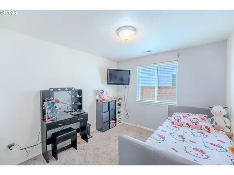 3643 NE Hembree Street Mcminnville OR 97128