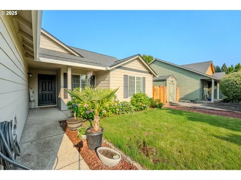 3643 NE Hembree Street Mcminnville OR 97128