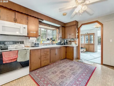 22161 Lindberg Road Clatskanie OR 97016