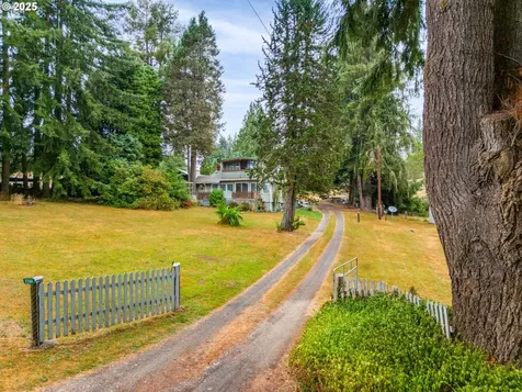 22161 Lindberg Road Clatskanie OR 97016