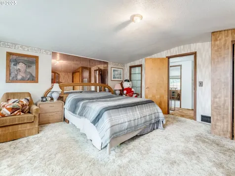 22161 Lindberg Road Clatskanie OR 97016