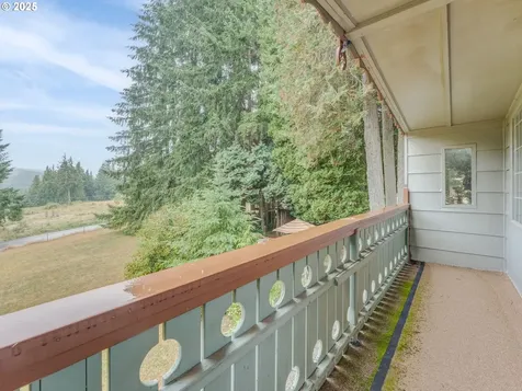 22161 Lindberg Road Clatskanie OR 97016