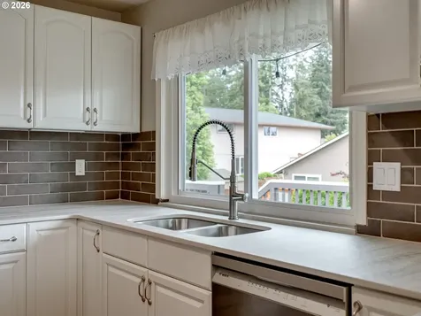 8603 SW Talawa Drive Tualatin OR 97062