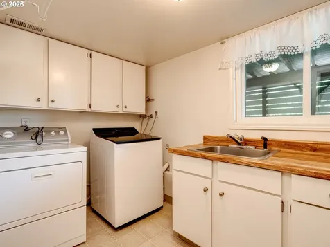 8603 SW Talawa Drive Tualatin OR 97062