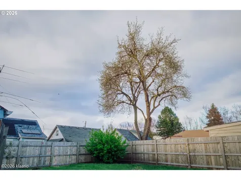 1253 N Baldwin Street Portland OR 97217