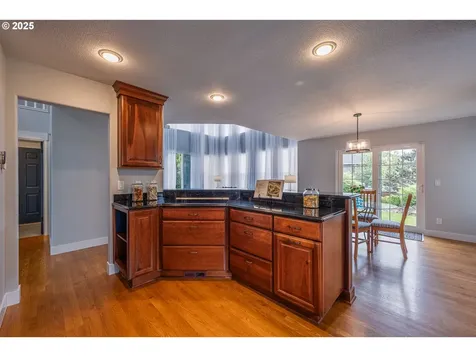 983 NE Ayrshire Drive Hillsboro OR 97124